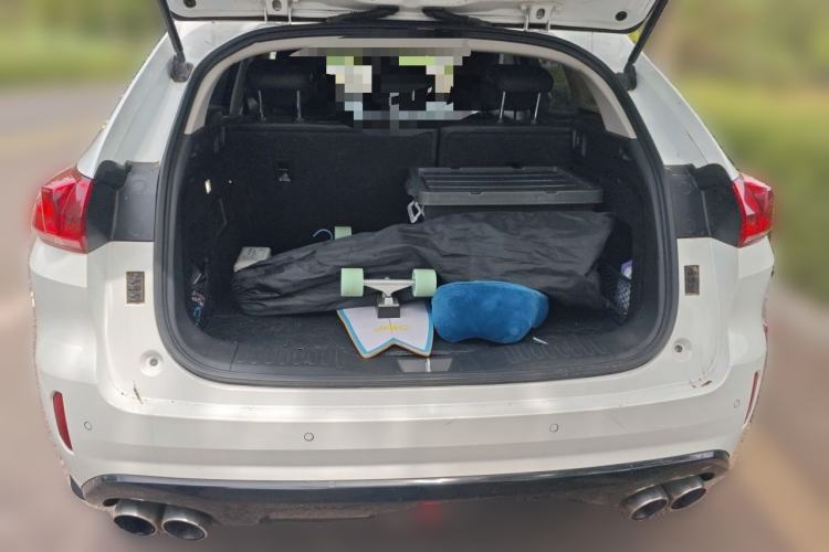Used Wey VV5 2019 2.0T Two-Wheel-Drive Ultimate Edition Trunk