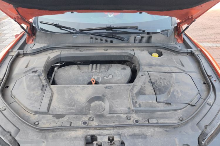 Used Wey VV5 2019 1.5T Two-Wheel-Drive Orange Edition Limited Model Engine Bay