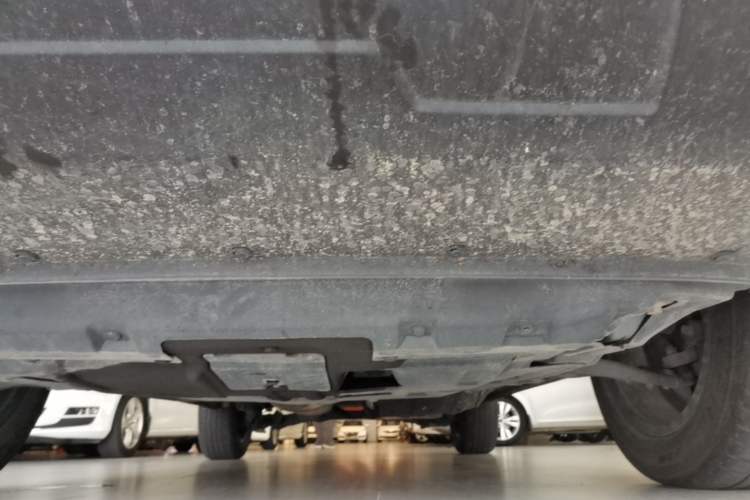 Used Wey VV5 2020 1.5T Two-Wheel Drive Smart Pioneer Chassis Front