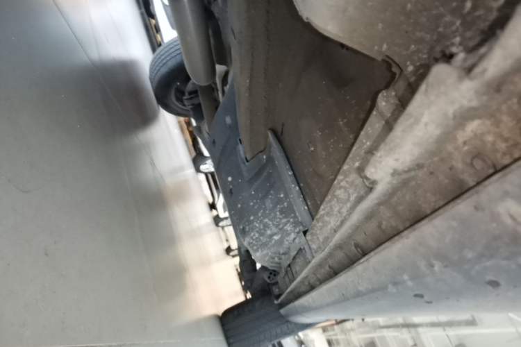 Used Wey VV5 2020 1.5T Two-Wheel Drive Smart Pioneer Chassis Front Left