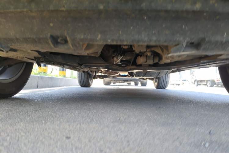 Used Wey VV5 2020 1.5T Two-Wheel Drive Smart Pioneer Chassis Front