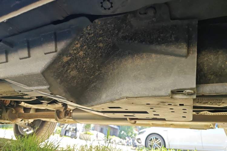 Used Wey VV5 2020 1.5T Two-Wheel Drive Smart Pioneer Chassis Rear Left