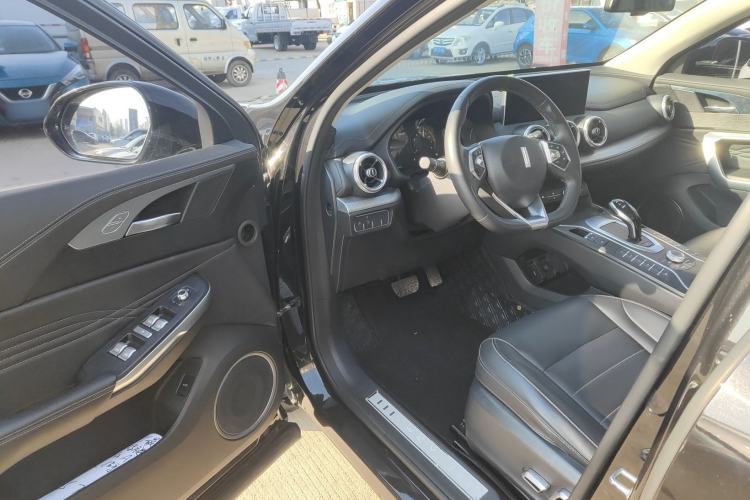 Used Wey VV5 2020 1.5T Two-Wheel Drive Smart Pioneer Driver Seat