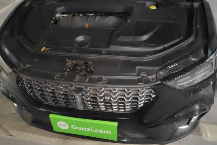 Used Wey VV5 2020 1.5T Two-Wheel Drive Color Pioneer Engine Bay