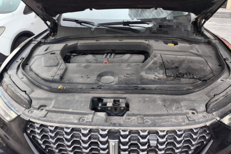 Used Wey VV5 2020 1.5T Two-Wheel Drive Color Pioneer Engine Bay
