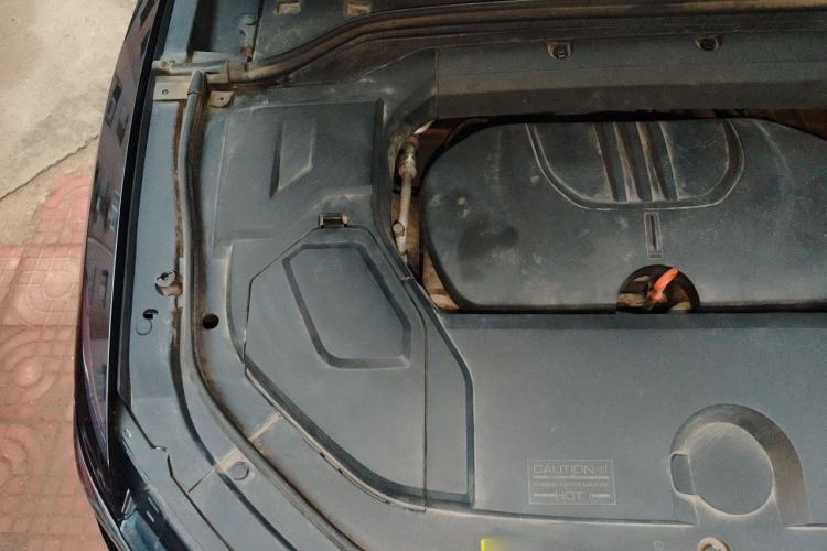 Used Wey VV5 2020 1.5T Two-Wheel Drive Smart Pioneer Engine Bay Right