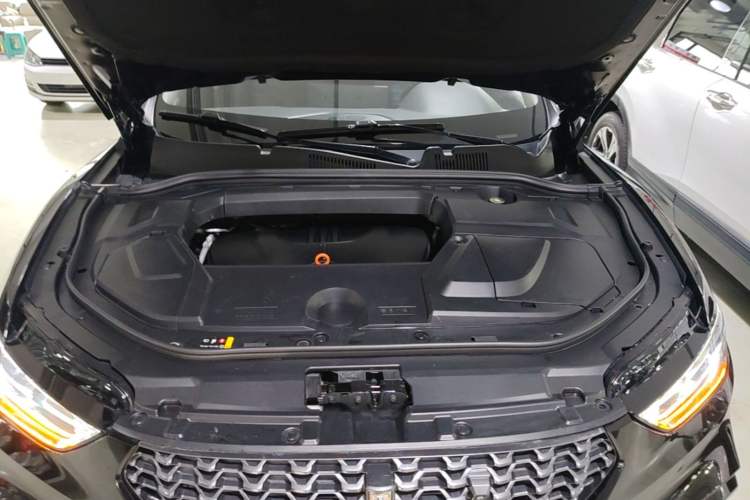 Used Wey VV5 2020 1.5T Two-Wheel Drive Smart Pioneer Engine Bay