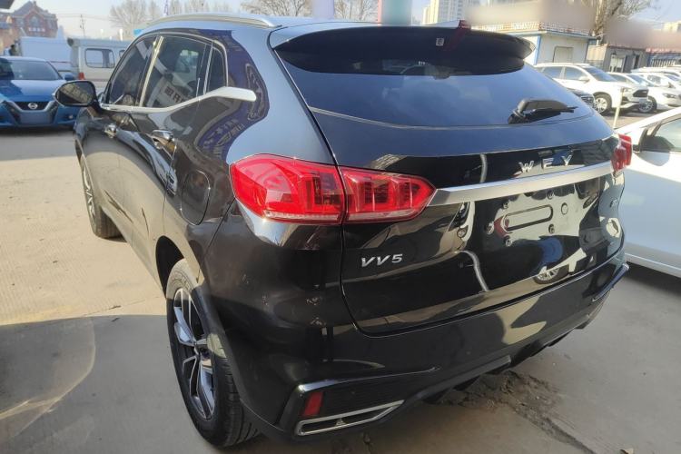 Used Wey VV5 2020 1.5T Two-Wheel Drive Smart Pioneer Exterior 2
