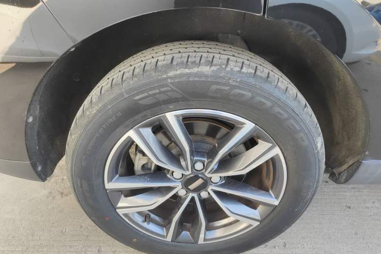 Used Wey VV5 2020 1.5T Two-Wheel Drive Smart Pioneer Exterior 5