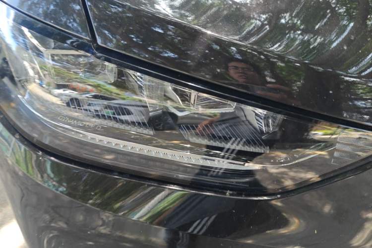 Used Wey VV5 2020 1.5T Two-Wheel Drive Smart Pioneer Exterior 6
