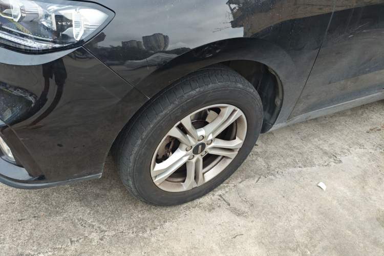 Used Wey VV5 2020 1.5T Two-Wheel Drive Color Pioneer Exterior 7