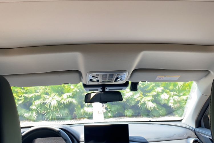 Used Wey VV5 2020 1.5T Two-Wheel Drive Smart Pioneer Headliner