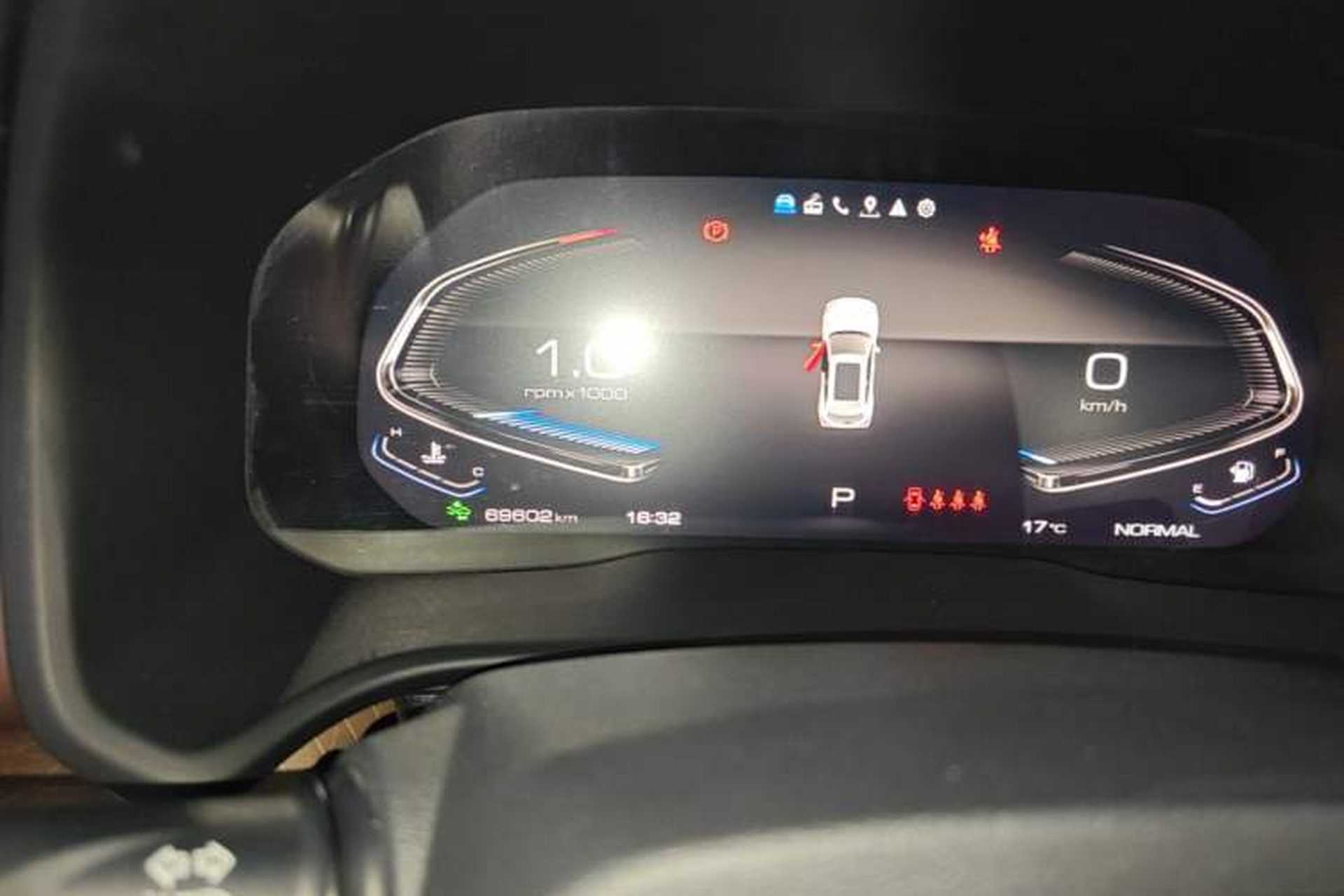 Used Wey VV5 2020 1.5T Two-Wheel Drive Smart Pioneer Instrument Cluster