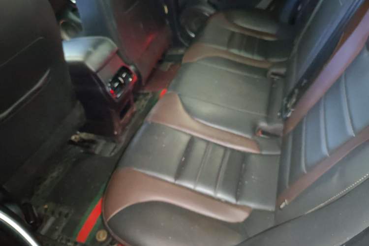 Used Wey VV5 2020 1.5T Two-Wheel Drive Smart Pioneer Interior 1