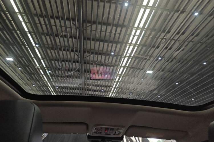 Used Wey VV5 2020 1.5T Two-Wheel Drive Smart Pioneer Interior 3