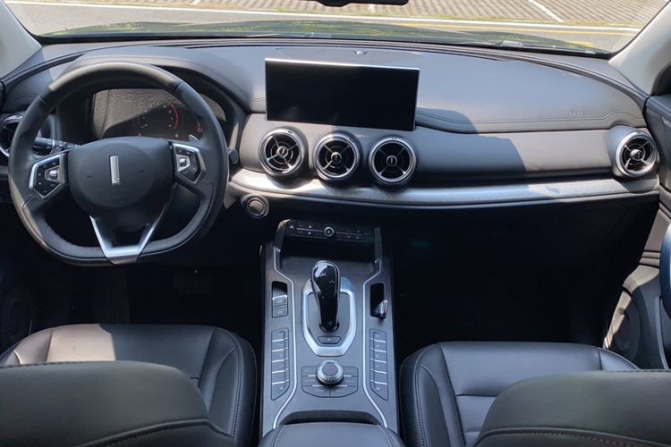 Used Wey VV5 2020 1.5T Two-Wheel Drive Smart Pioneer Interior 3