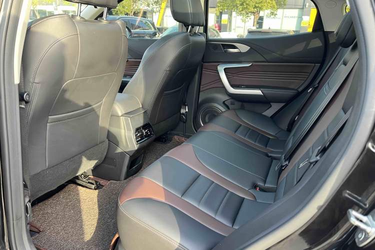 Used Wey VV5 2020 1.5T Two-Wheel Drive Smart Pioneer Interior 4
