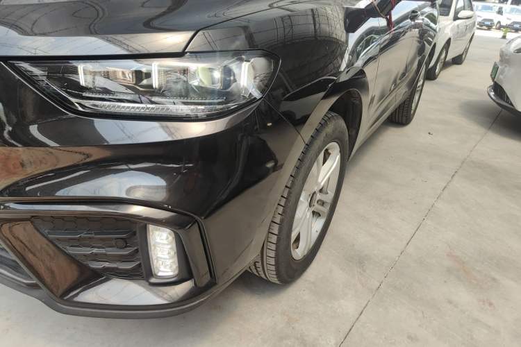 Used Wey VV5 2020 1.5T Two-Wheel Drive Color Pioneer Left Front Headlight