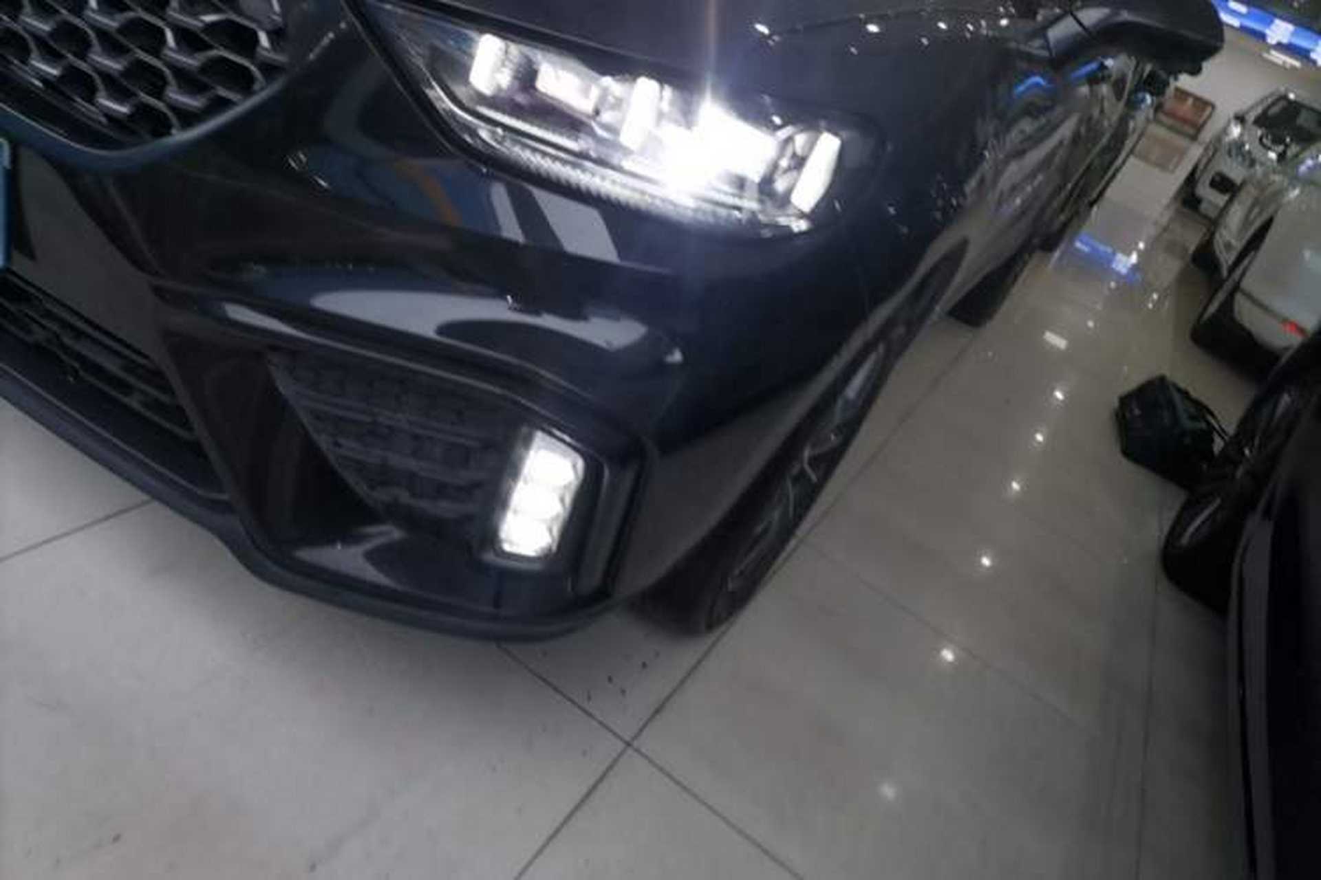 Used Wey VV5 2020 1.5T Two-Wheel Drive Smart Pioneer Left Front Headlight