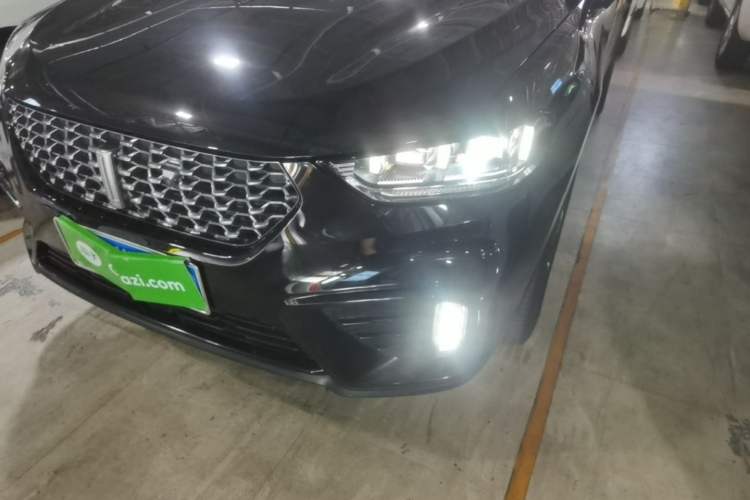 Used Wey VV5 2020 1.5T Two-Wheel Drive Smart Pioneer Left Front Headlight