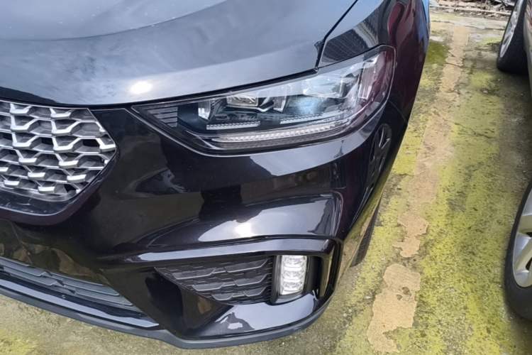 Used Wey VV5 2020 1.5T Two-Wheel Drive Smart Pioneer Left Front Headlight