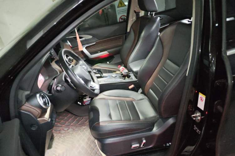 Used Wey VV5 2020 1.5T Two-Wheel Drive Smart Pioneer Left Front Seat