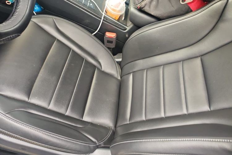 Used Wey VV5 2020 1.5T Two-Wheel Drive Smart Pioneer Left Front Seat
