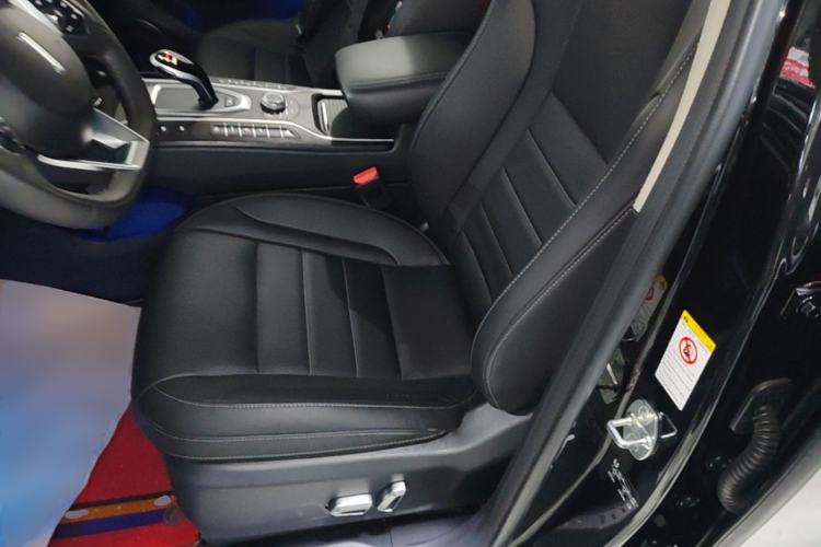 Used Wey VV5 2020 1.5T Two-Wheel Drive Smart Pioneer Left Front Seat