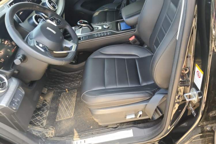 Used Wey VV5 2020 1.5T Two-Wheel Drive Smart Pioneer Left Front Seat