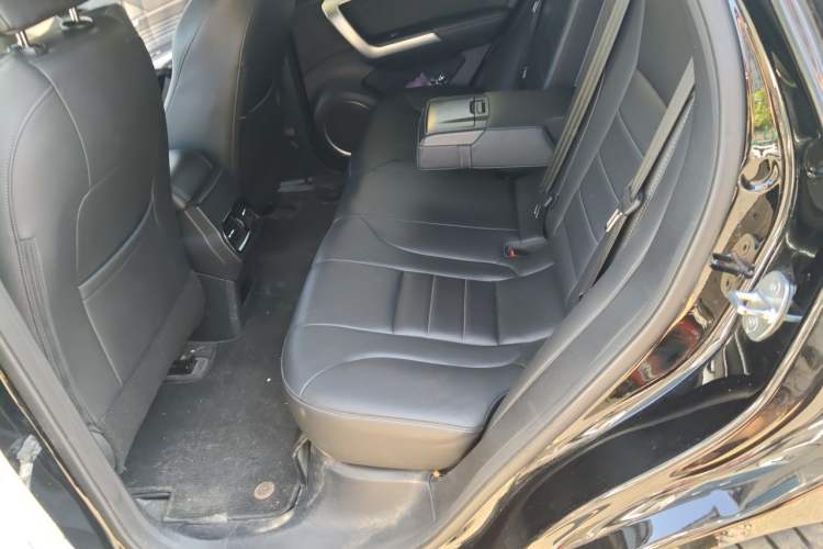 Used Wey VV5 2020 1.5T Two-Wheel Drive Smart Pioneer Left Rear Seat