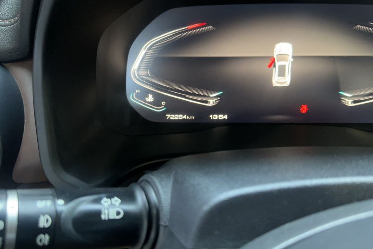 Used Wey VV5 2020 1.5T Two-Wheel Drive Smart Pioneer Odometer Close Up