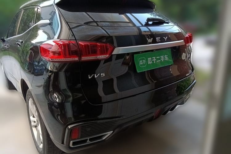 Used Wey VV5 2020 1.5T Two-Wheel Drive Color Pioneer Rear