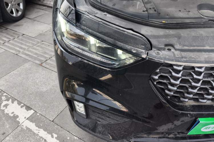 Used Wey VV5 2020 1.5T Two-Wheel Drive Color Pioneer Right Front Headlight