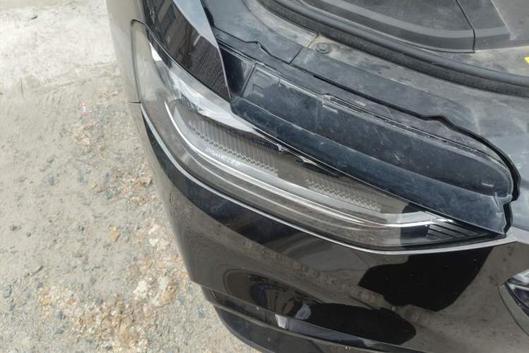 Used Wey VV5 2020 1.5T Two-Wheel Drive Smart Pioneer Right Front Headlight
