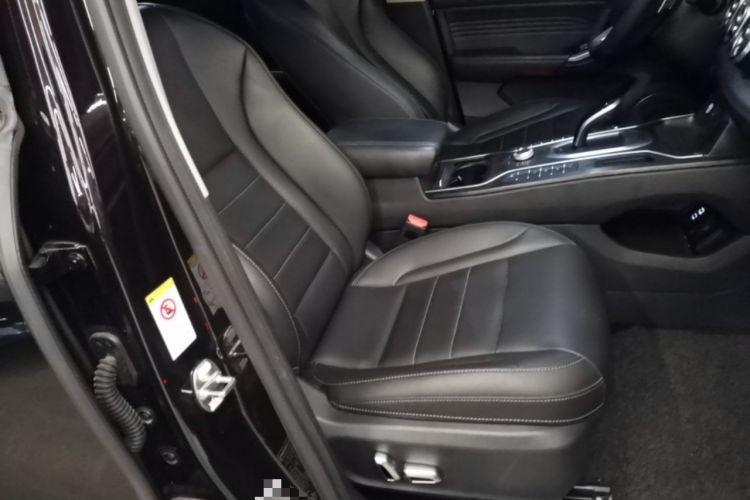 Used Wey VV5 2020 1.5T Two-Wheel Drive Smart Pioneer Right Front Seat