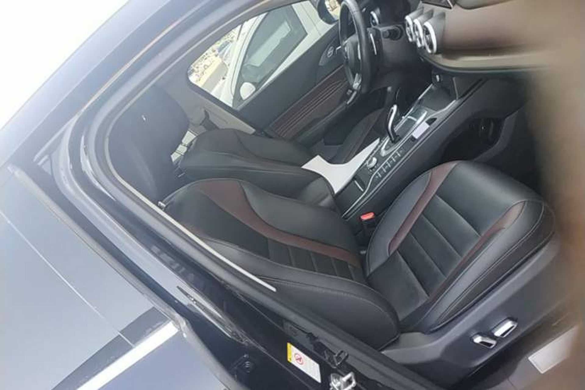 Used Wey VV5 2020 1.5T Two-Wheel Drive Smart Pioneer Right Front Seat