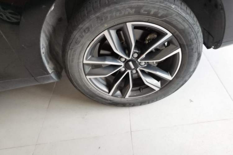Used Wey VV5 2020 1.5T Two-Wheel Drive Smart Pioneer Right Front Wheel Hub
