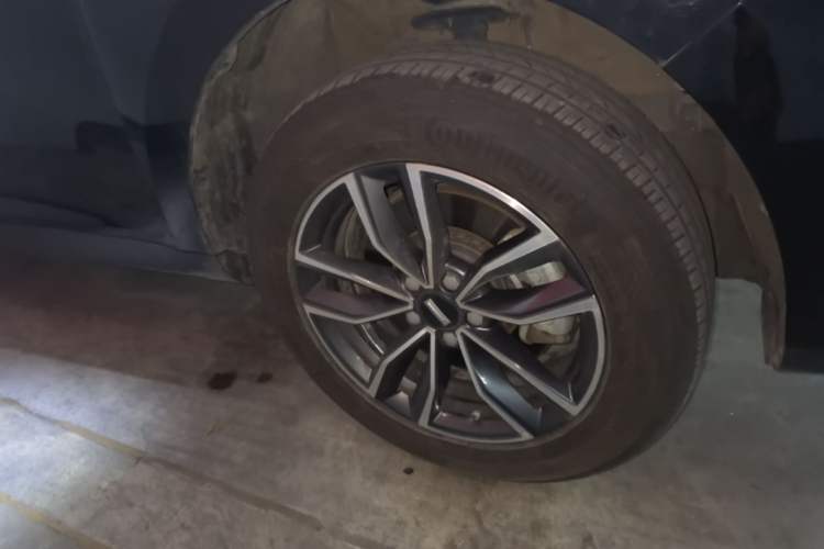 Used Wey VV5 2020 1.5T Two-Wheel Drive Smart Pioneer Right Front Wheel Hub