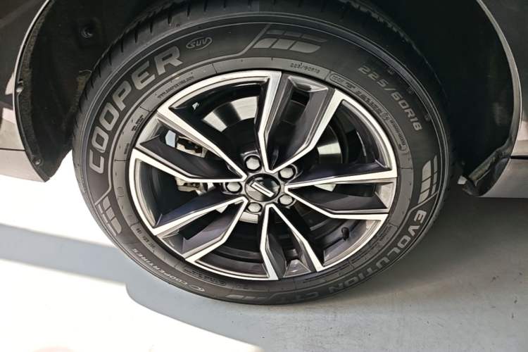 Used Wey VV5 2020 1.5T Two-Wheel Drive Smart Pioneer Right Rear Wheel Hub