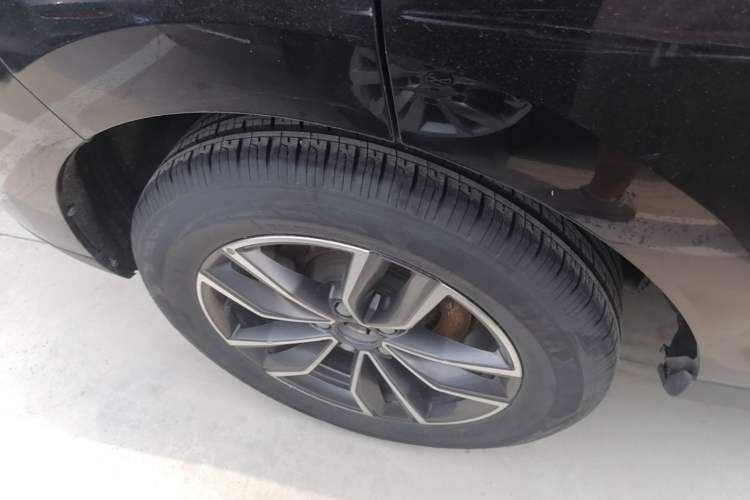 Used Wey VV5 2020 1.5T Two-Wheel Drive Smart Pioneer Right Rear Wheel Hub