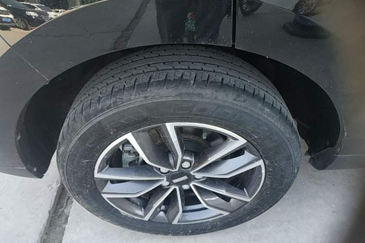 Used Wey VV5 2020 1.5T Two-Wheel Drive Smart Pioneer Right Rear Wheel Hub