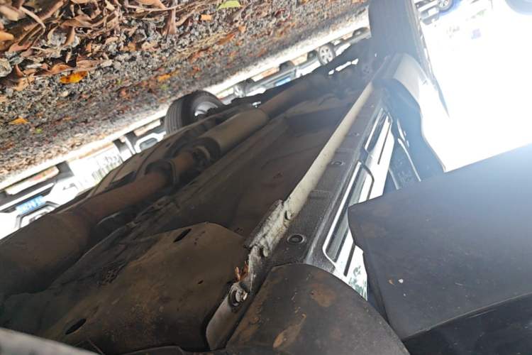 Used Wey VV5 2020 1.5T Two-Wheel Drive Smart Pioneer Right Side Sill