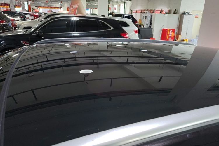 Used Wey VV5 2020 1.5T Two-Wheel Drive Smart Pioneer Roof