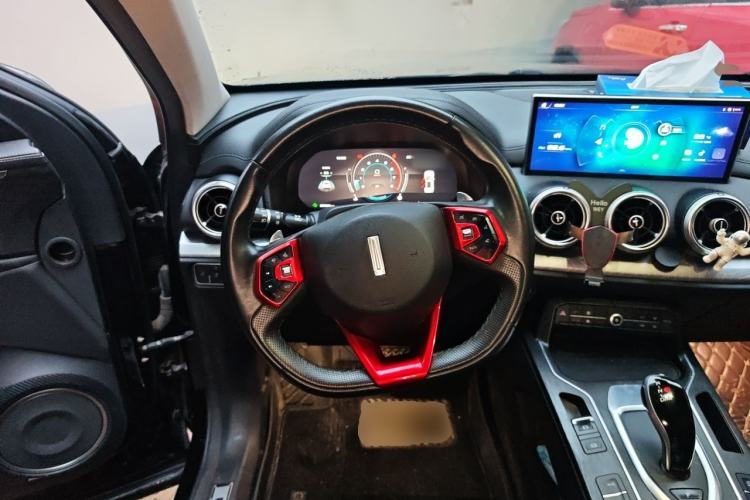 Used Wey VV5 2020 1.5T Two-Wheel Drive Smart Pioneer Steering Wheel