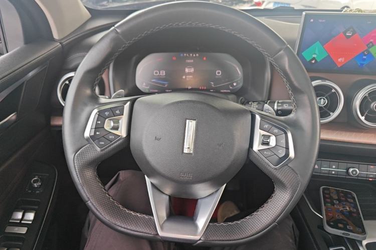 Used Wey VV5 2020 1.5T Two-Wheel Drive Smart Pioneer Steering Wheel