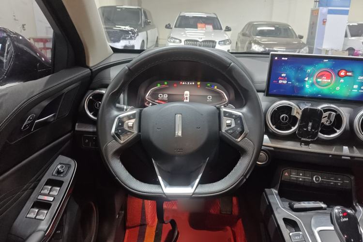 Used Wey VV5 2020 1.5T Two-Wheel Drive Smart Pioneer Steering Wheel