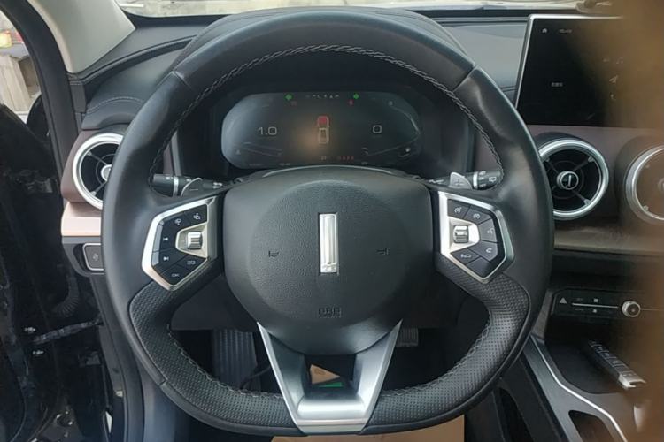 Used Wey VV5 2020 1.5T Two-Wheel Drive Smart Pioneer Steering Wheel