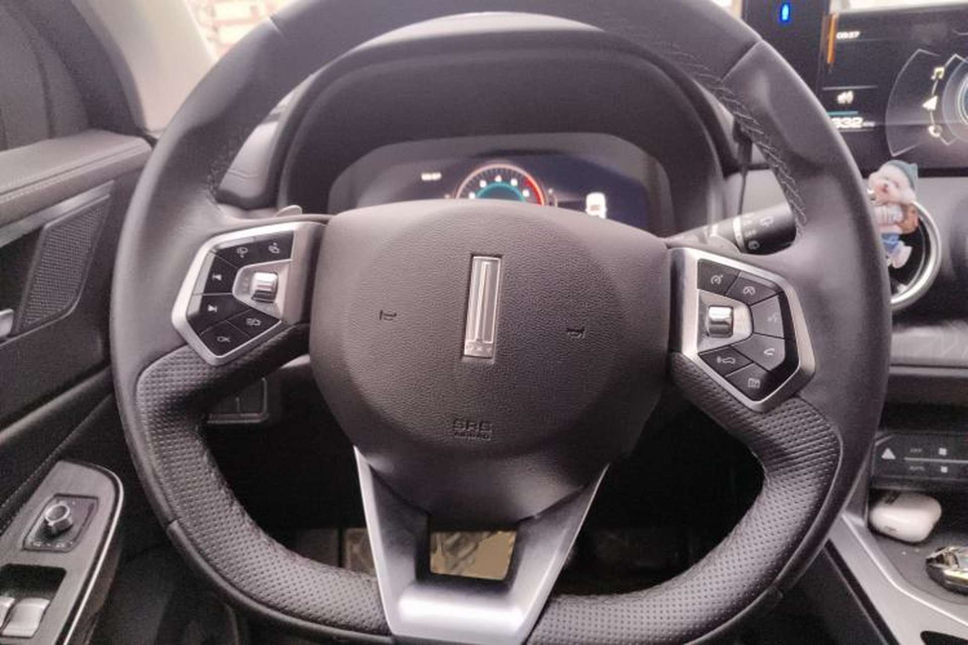 Used Wey VV5 2020 1.5T Two-Wheel Drive Smart Pioneer Steering Wheel