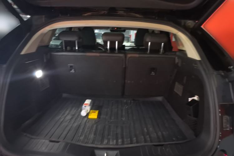 Used Wey VV5 2020 1.5T Two-Wheel Drive Smart Pioneer Trunk