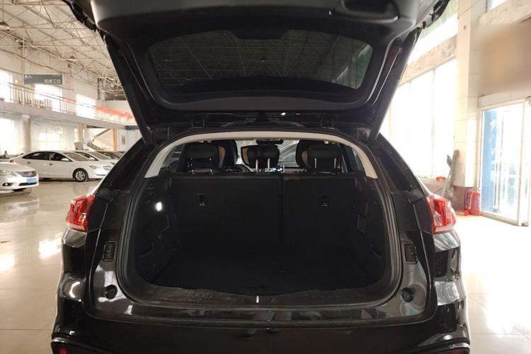 Used Wey VV5 2020 1.5T Two-Wheel Drive Smart Pioneer Trunk